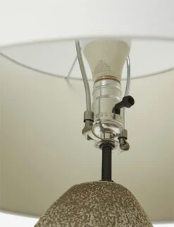 Janan Table Lamp 11 Janan Table Lamp -Luminous Living 229614 001 DET 1 Product