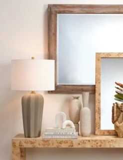 Lynn Table Lamp